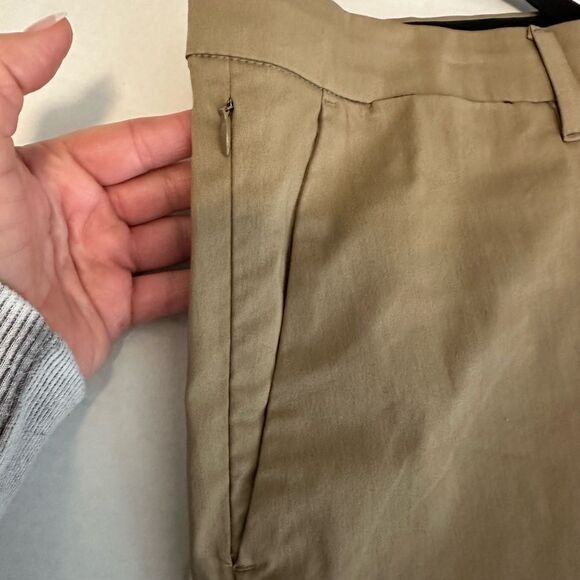 NWT Goodfellow Co Shorts Men Size 42 Khaki Tech Shorts - Picture 8 of 10